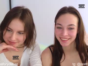 webcam girl doublecuties live cam image #8752364