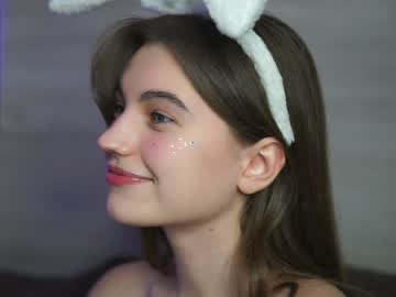 webcam girl hoolybunny live cam image #1657863
