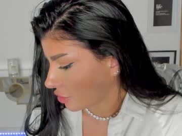 webcam girl moniqueeass live cam image #11471747