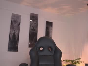 webcam girl laura_roldan live cam image #10120113