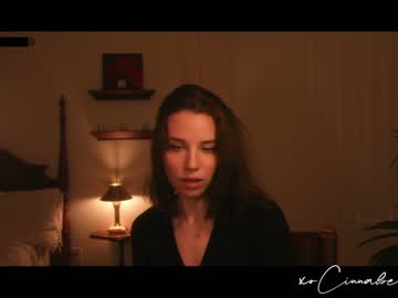 webcam girl cinnabelle live cam image #1065802