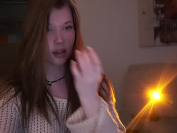 webcam girl bitter_moon live cam image #12441418