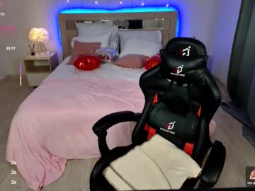 webcam girl chriiiscoy live cam image #12105634