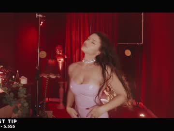 webcam girl rougeoud live cam image #7491003