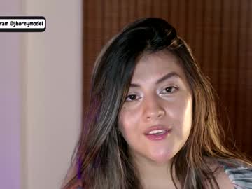 webcam girl isabeyferrec live cam image #9589034
