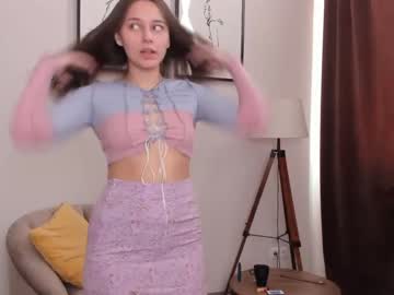 webcam girl eleonora_linn live cam image #2392386