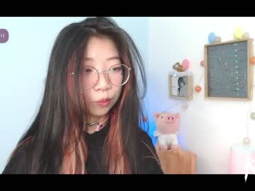 webcam girl kanna_hh live cam image #2883936
