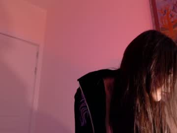 webcam girl aimeclarks live cam image #4725034