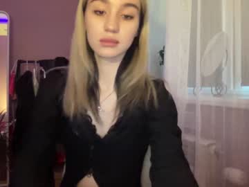 webcam girl cutie_elly live cam image #3101802