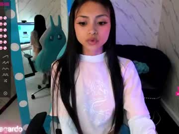 webcam girl sweet_littleee live cam image #2621643