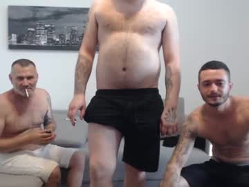 webcam man strongeastboy live cam image #2642784