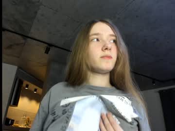 webcam girl mysat live cam image #1074357
