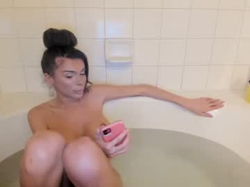 webcam tranny bigdicktrannynicole live cam image #5056004