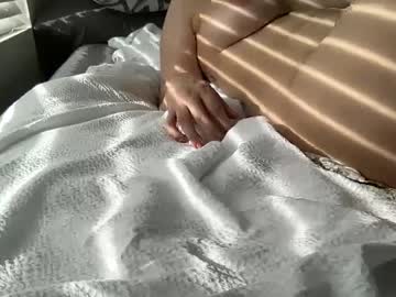 webcam girl kellyvxx live cam image #8101653