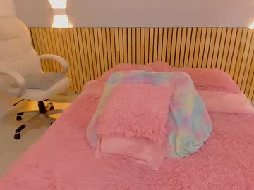 webcam girl little_effy18 live cam image #7545954