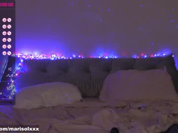 webcam girl mari_and_jandro live cam image #5668378