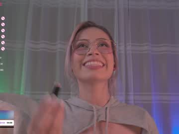 webcam girl soficb live cam image #9036398