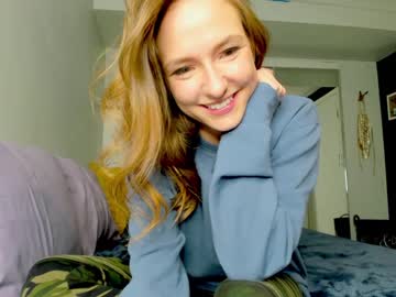 webcam girl innocentprovenguilty live cam image #1803670