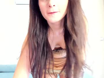webcam girl elaanna live cam image #10909482