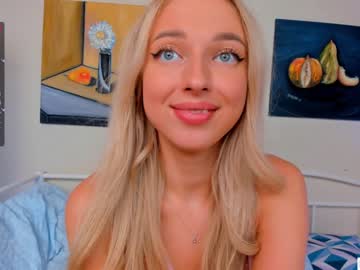 webcam girl katrinpolly live cam image #3352417