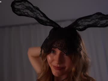 webcam girl alisonrouge live cam image #12431266