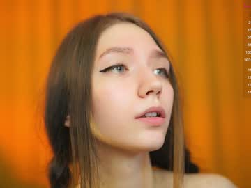 webcam girl angels_kiss live cam image #3561546
