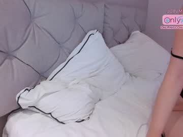 webcam girl aalliyahh live cam image #5625330
