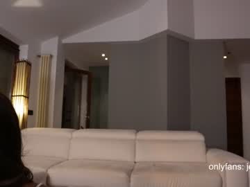webcam girl therealbonnieclydex live cam image #7181413