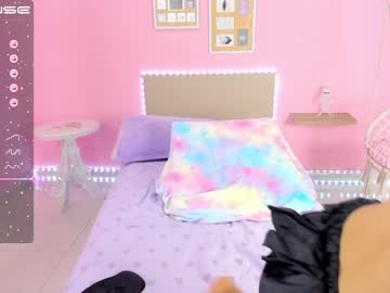 webcam girl little_effy18 live cam image #4149143