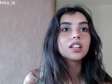 webcam girl nika_la_sun live cam image #6806138
