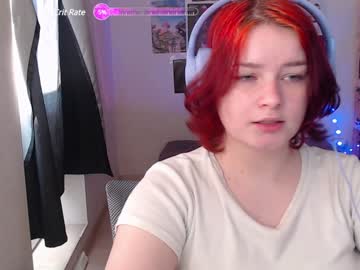 webcam girl cherry_night666 live cam image #10460246