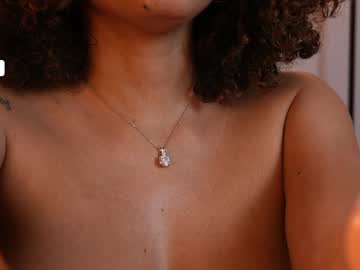 webcam girl melanieryann_ live cam image #11586263