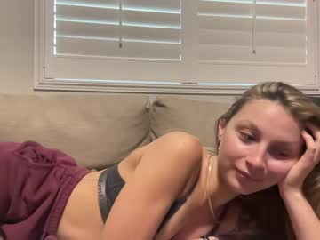webcam girl zarahkeller live cam image #6410180