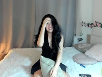 webcam girl mitsuko_ live cam image #9040580