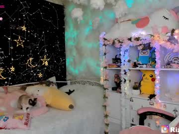 webcam girl littleflufflepuff live cam image #167715