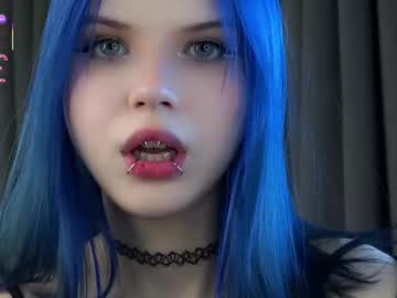 webcam girl merciabawden live cam image #12670288