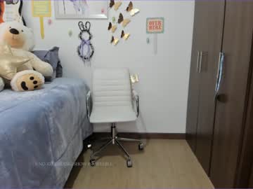 webcam girl isabelhills live cam image #2119062