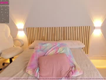webcam girl little_effy18 live cam image #5674792