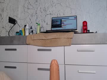 webcam girl simplegirl1996 live cam image #3052754