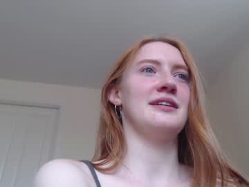 webcam girl dominiquemystique live cam image #2996516
