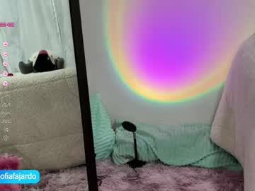 webcam girl sweet_littleee live cam image #4789935
