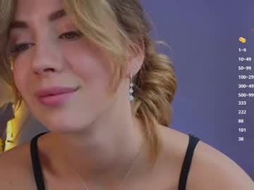 webcam girl emmi_rosee live cam image #11839843