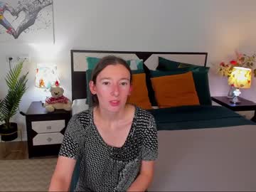 webcam girl catherinewalls live cam image #3614865