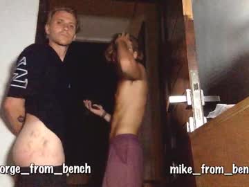 webcam man guys_from_the_bench live cam image #4708030