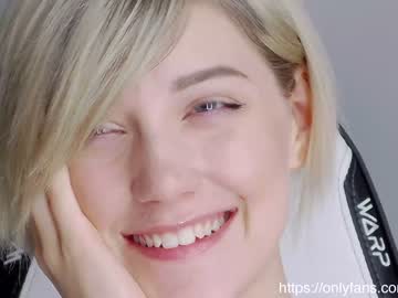webcam girl sweet_tinker_bell live cam image #444400