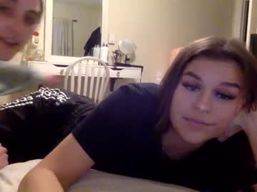 webcam girl basicbrunette live cam image #5189126