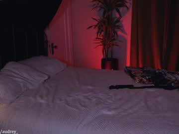 webcam girl audrey_ live cam image #8687189