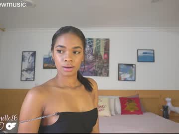webcam girl camilitasu live cam image #4513600