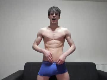 webcam man skinnyguywithbigd live cam image #9431449