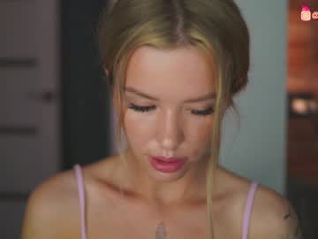 webcam girl _taylor_swift live cam image #9839202